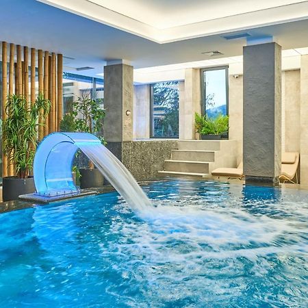 Fomich Residence Bukoveľ Exteriér fotografie