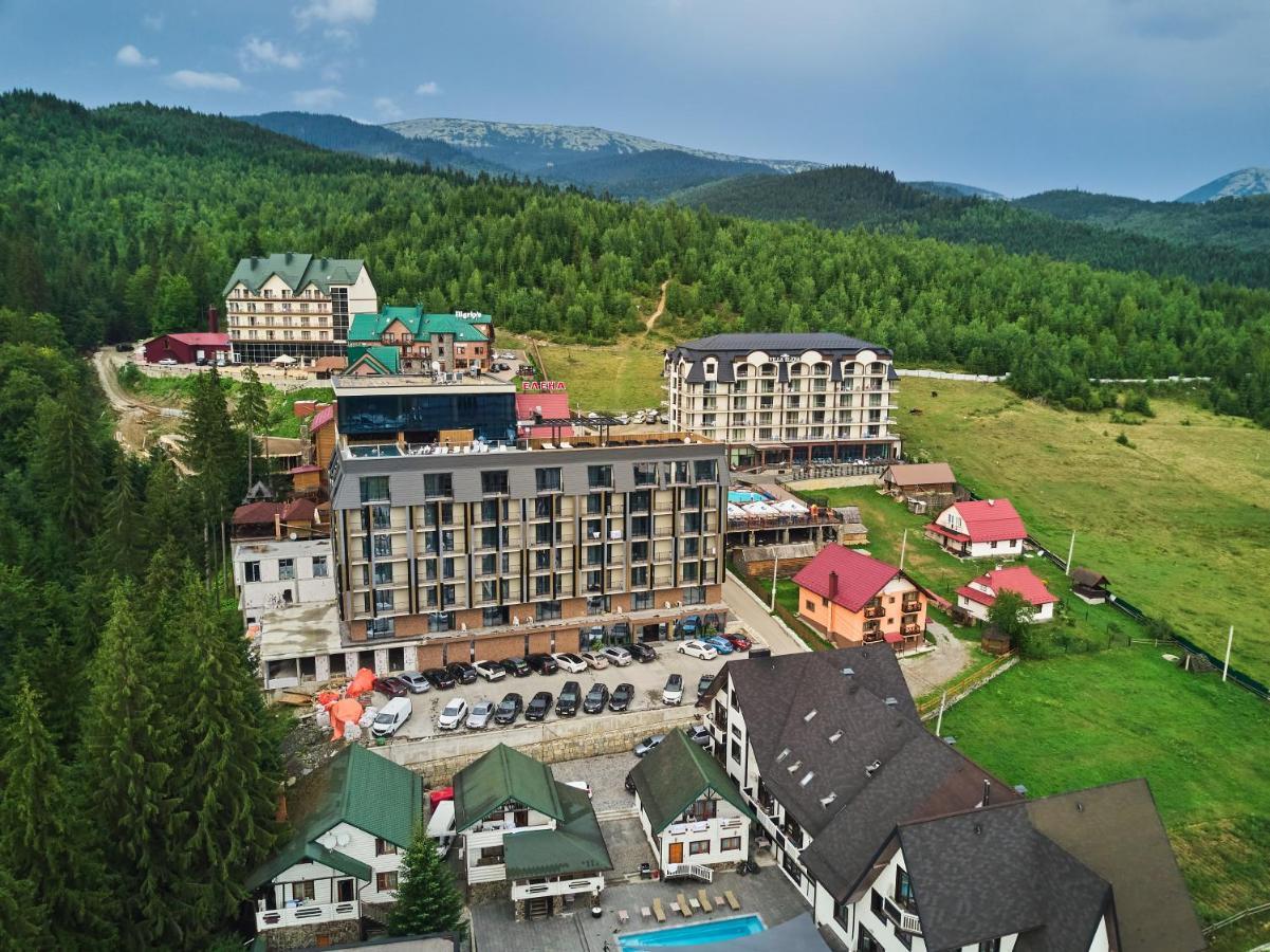 Fomich Residence Bukoveľ Exteriér fotografie