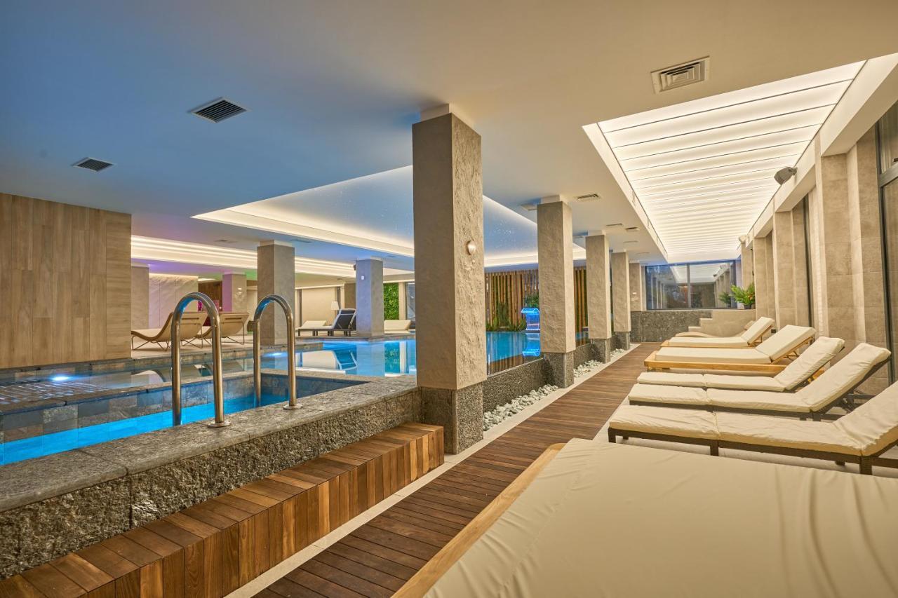 Fomich Residence Bukoveľ Exteriér fotografie